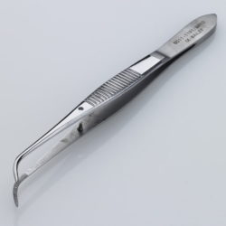 Iris Dissecting Forceps Curved Serrated 11.5cm Product Image min
