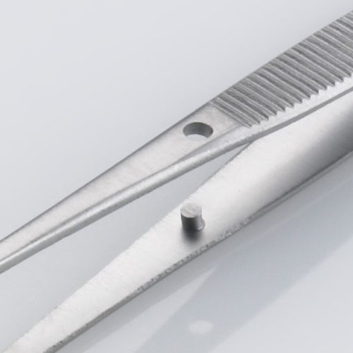 Susol Single Use Iris Dissecting Forceps Straight 12 Teeth 11.5cm pk10 Pin min