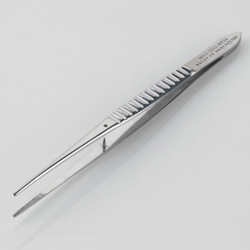 Waughs Dissecting Forceps Serrated 18cm Product Image